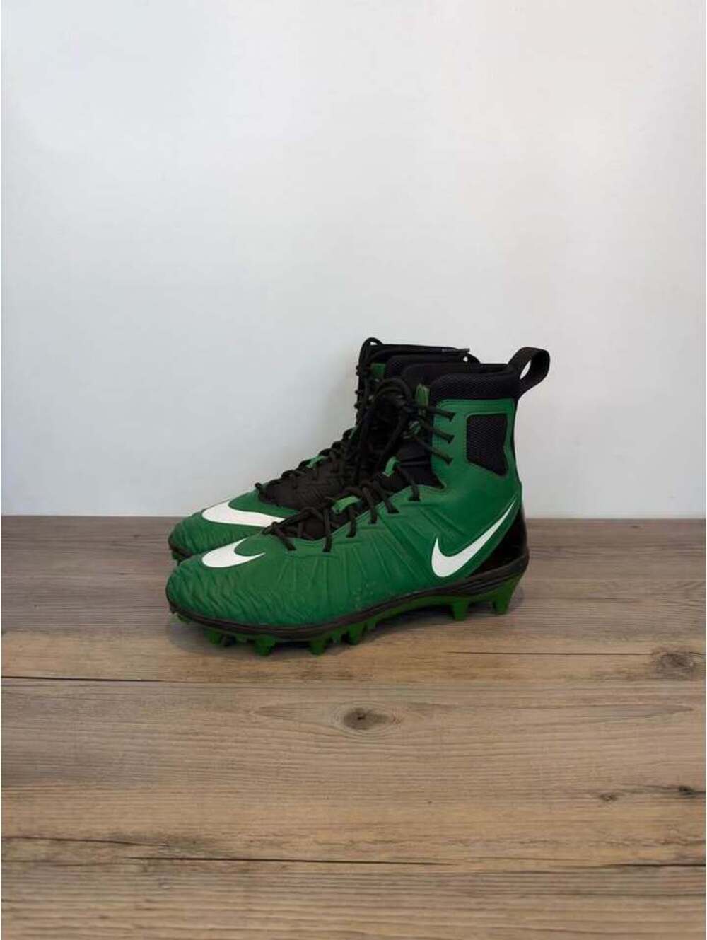 Nike Force Savage Varsity Football Cleats Men's Size 9 880140-310